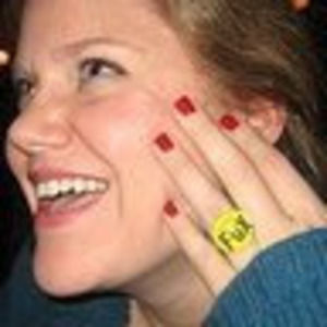 Meet your Posher, Elizabeth